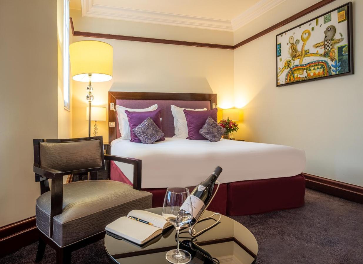 Hotel Pont Royal Paris Exteriör bild