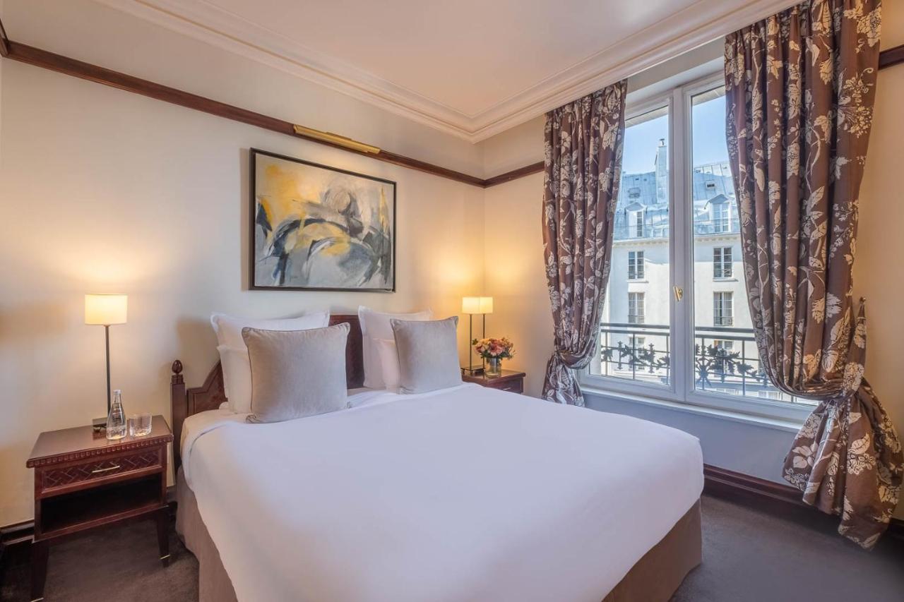 Hotel Pont Royal Paris Exteriör bild A room at the hotel