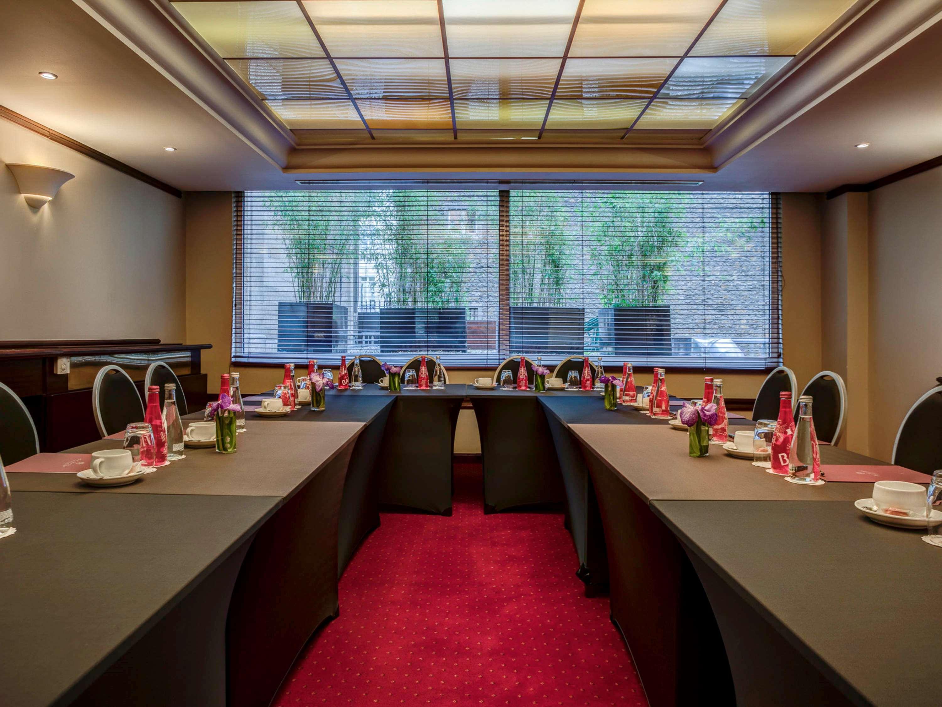 Hotel Pont Royal Paris Exteriör bild Meeting room